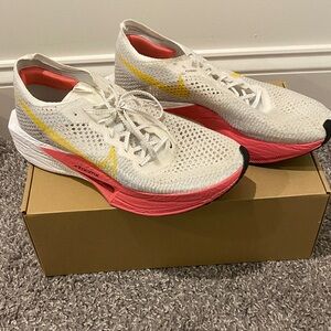 Nike Women's ZoomX Vaporfly Next% 3  White and Sea Coral Athletic Shoes